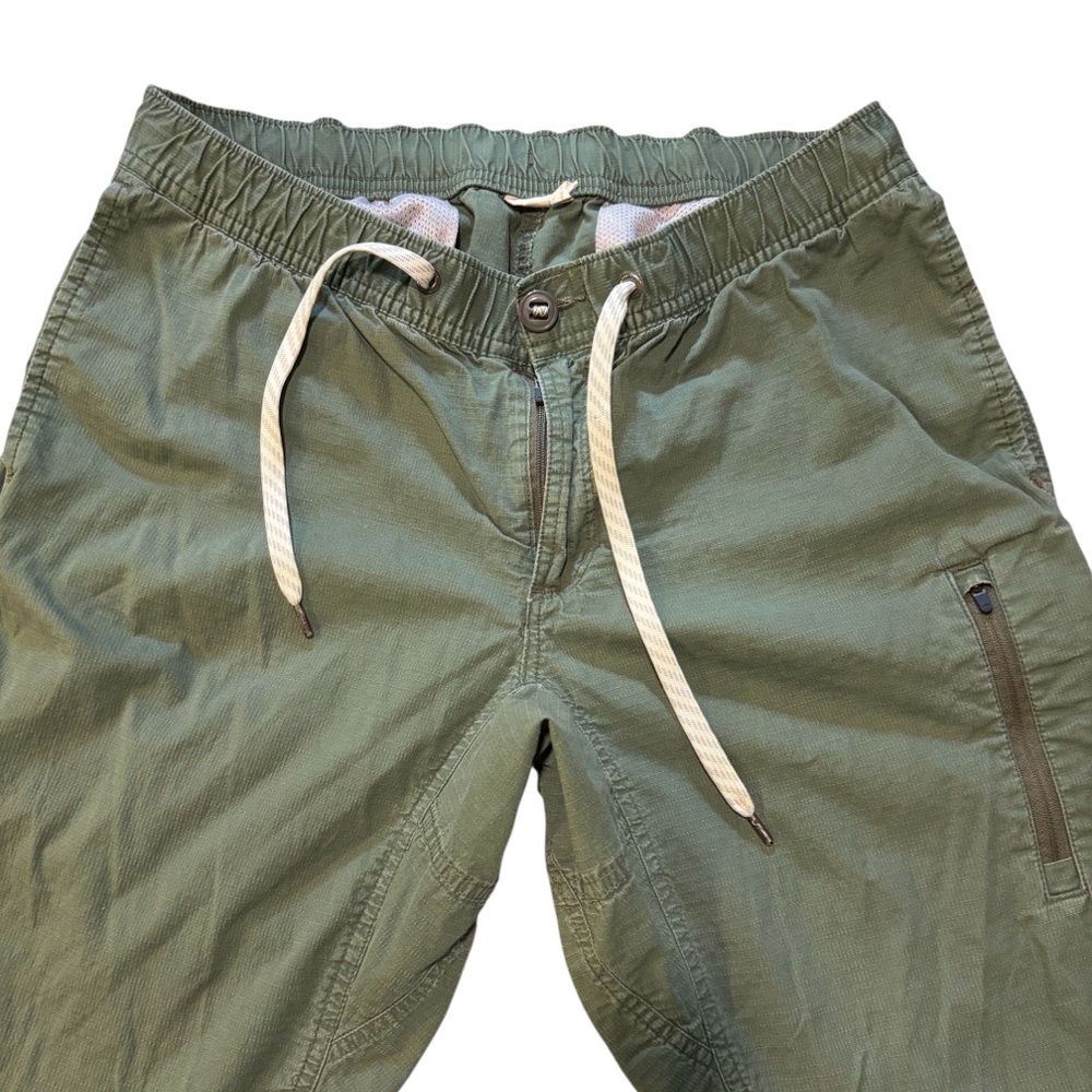 Vuori Men's Joggers with Drawstring